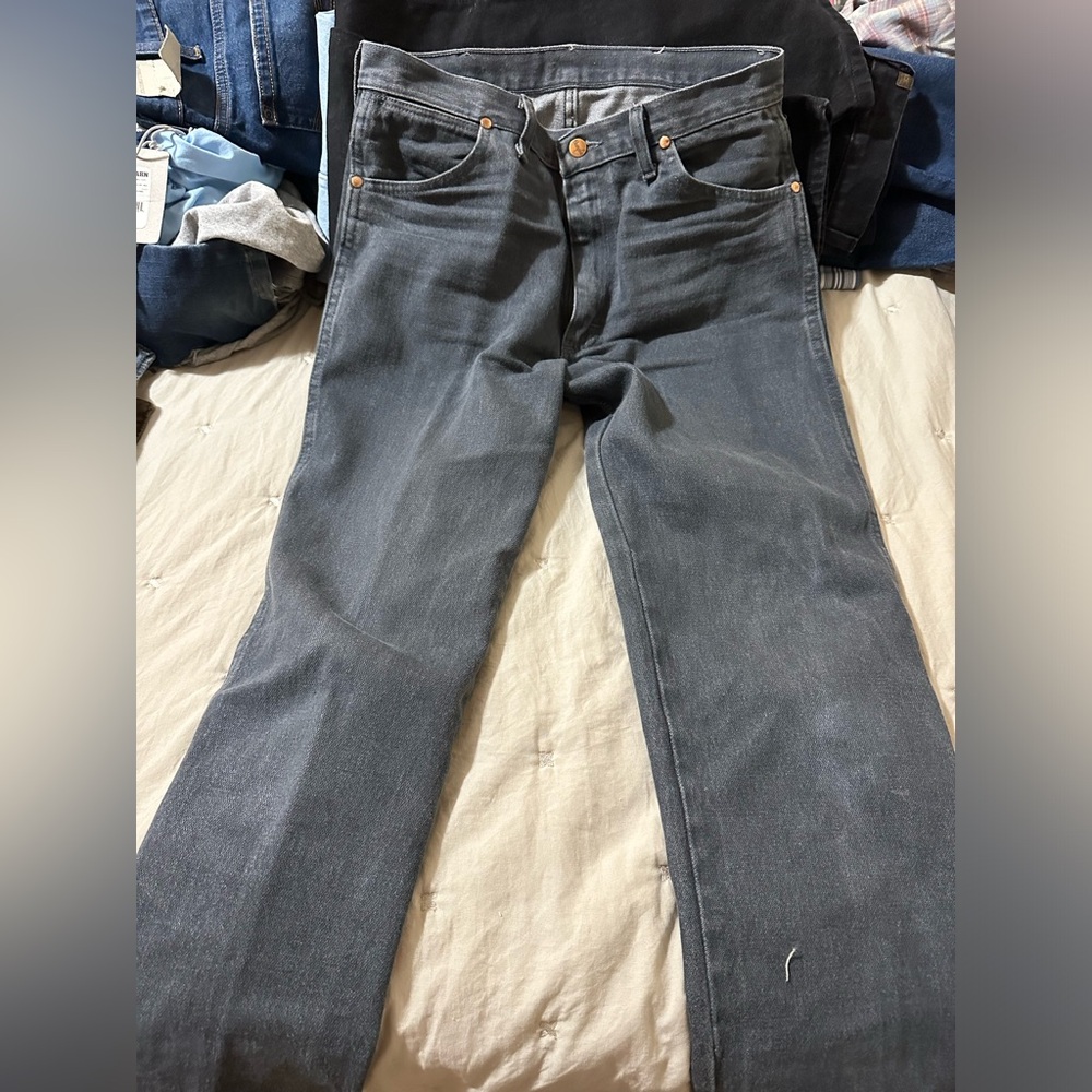 Wrangler cowboy cut 32x32 slim fit charcoal grey